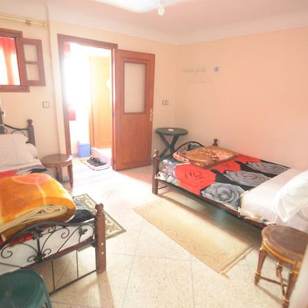 Hotel Imilchil Zaouia ech Cheikh Esterno foto